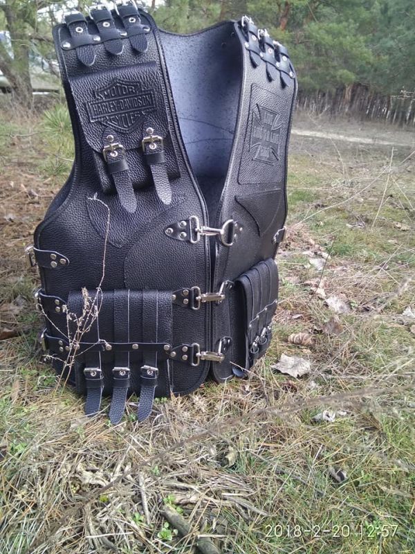 Жилет 3